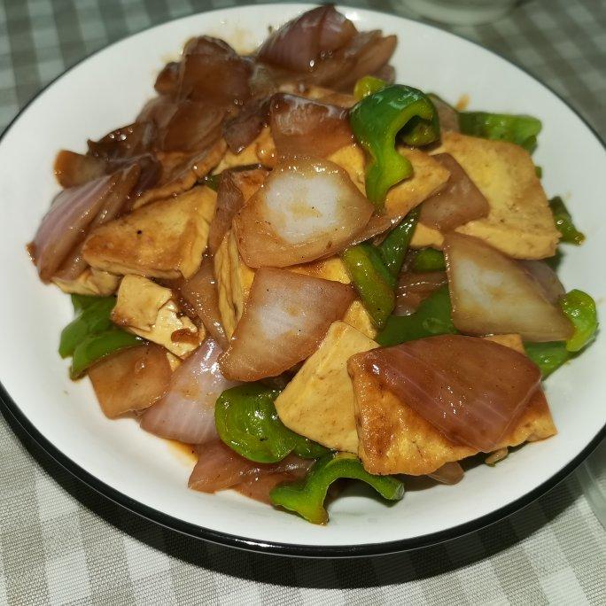 青椒炒豆腐