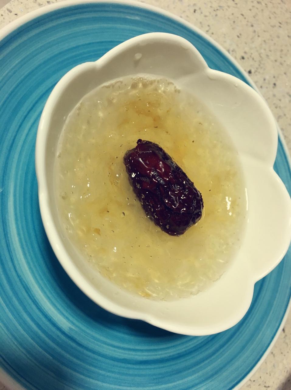 冰糖红枣炖燕窝