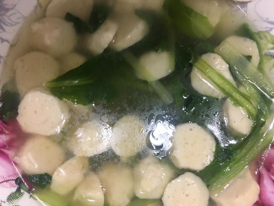 鱼丸小白菜汤