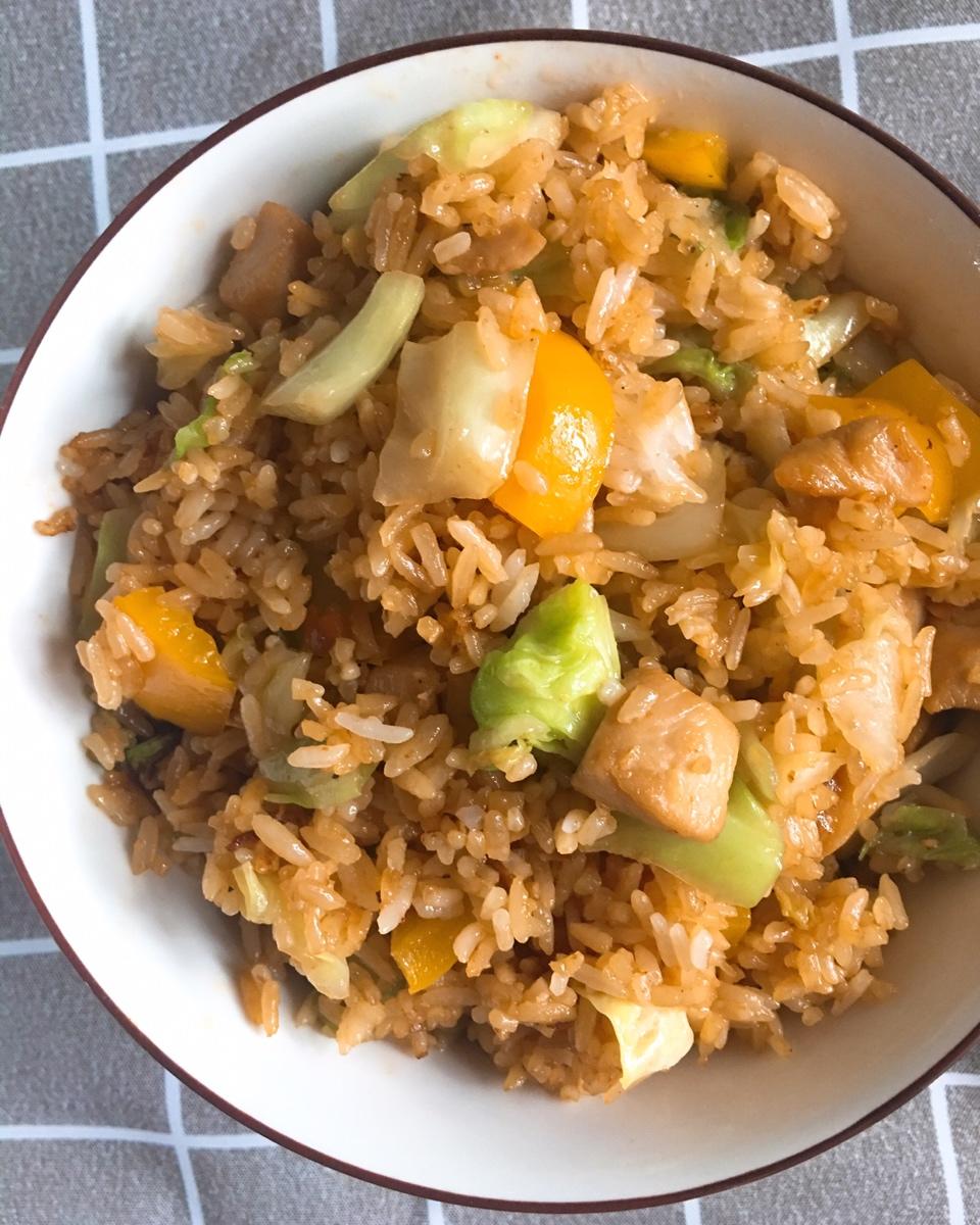 日式鸡胸肉炒饭