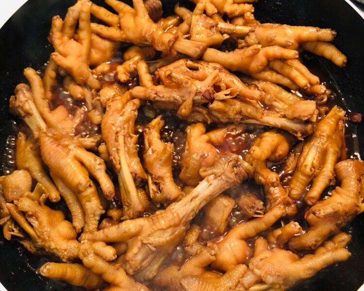 简易又好吃的五香卤味鸡爪