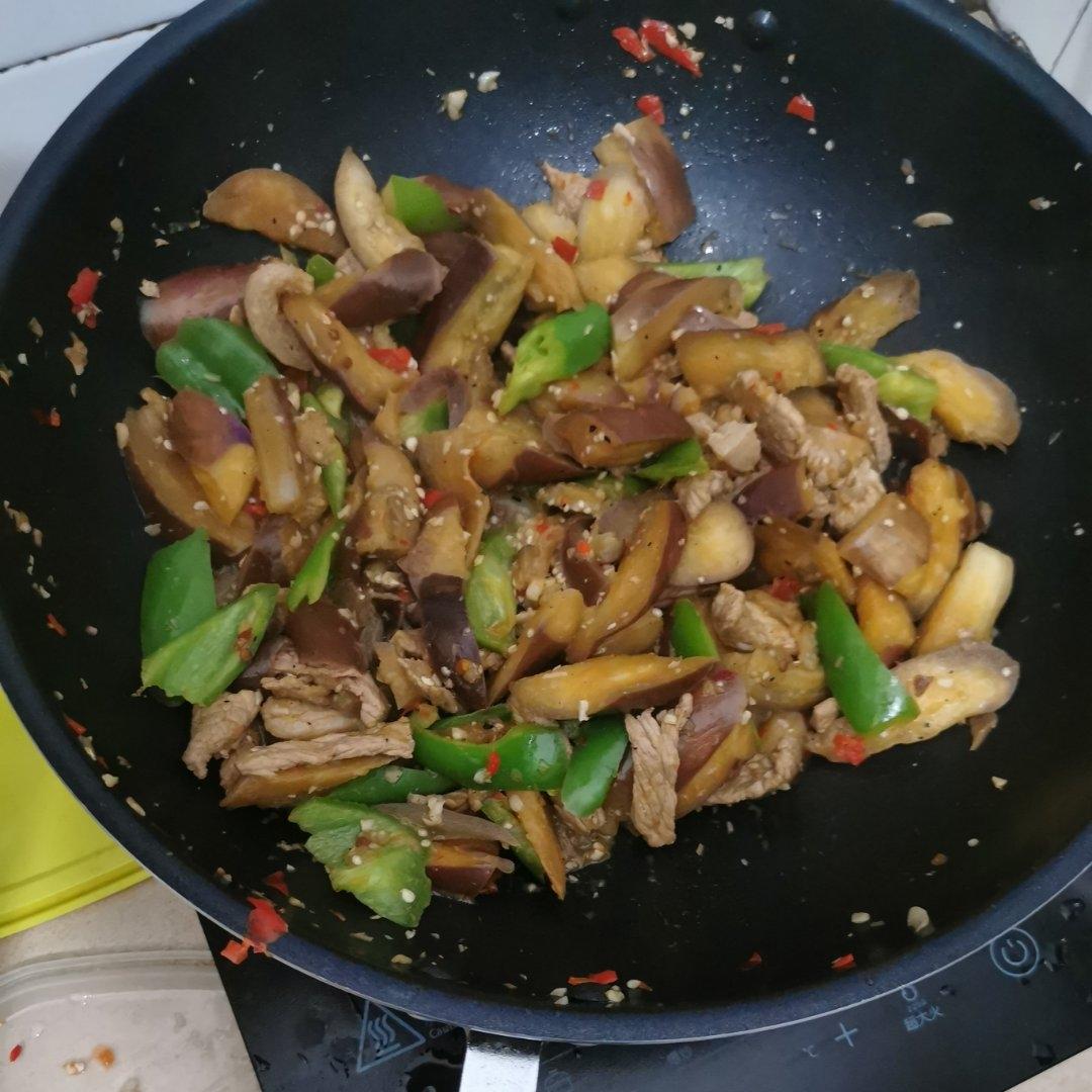 少油版茄子炒肉