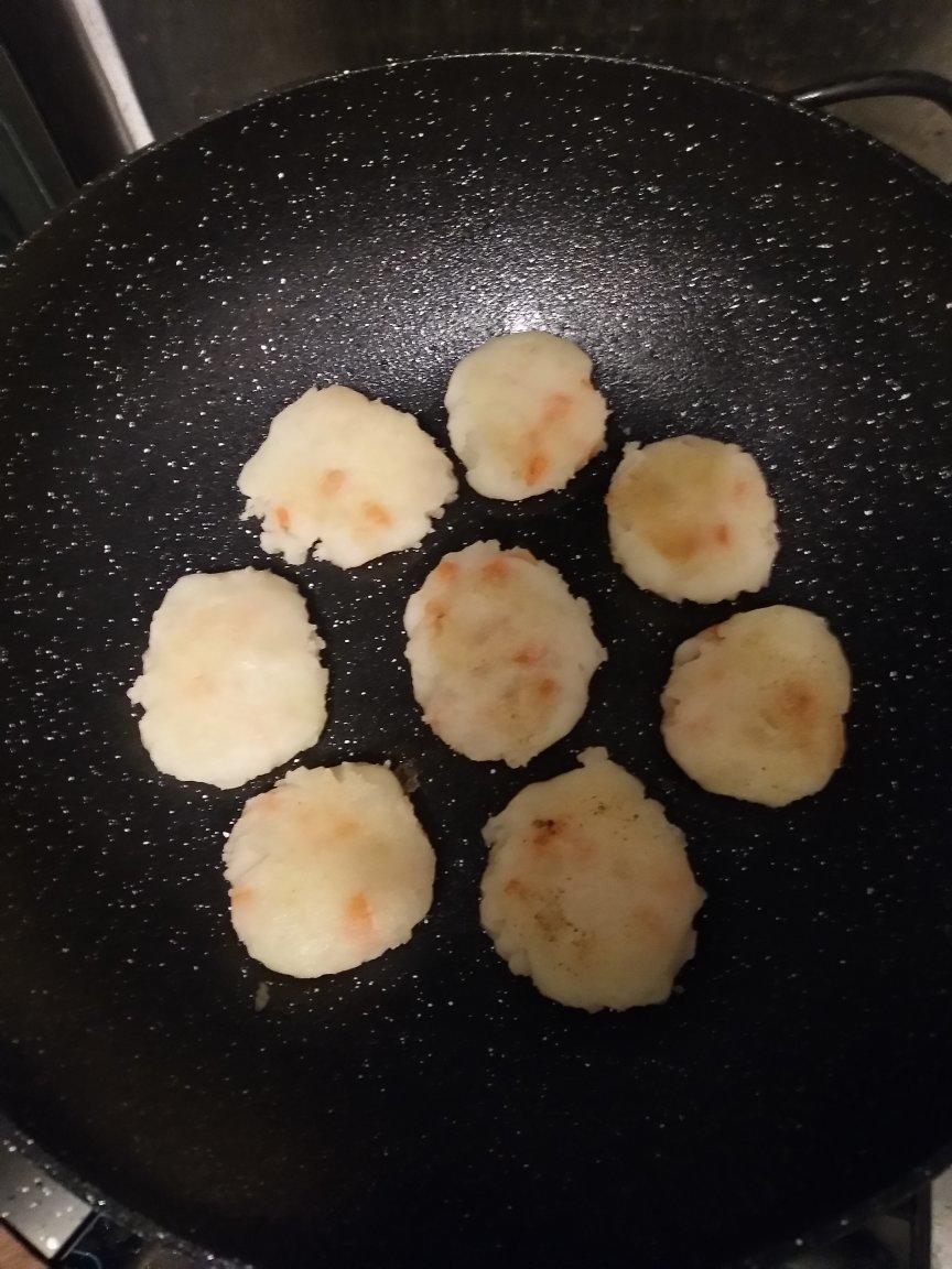 香煎田园土豆饼