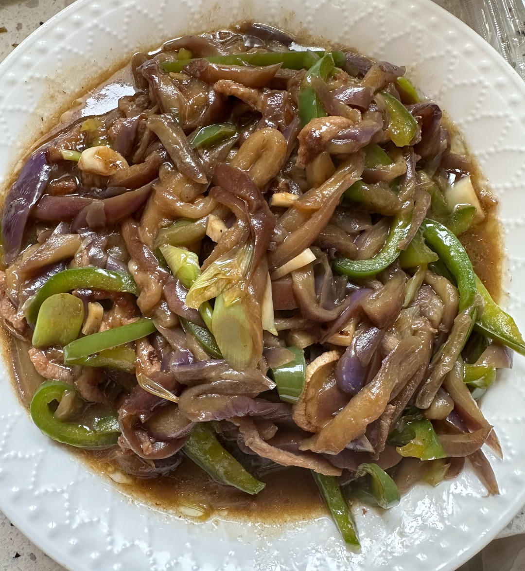 堂妈小厨——辣椒烧茄丝