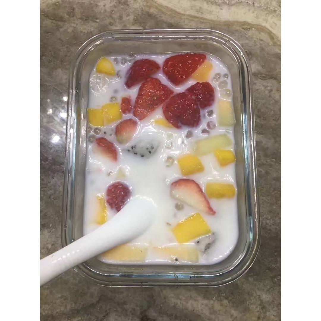 水果什锦西米露