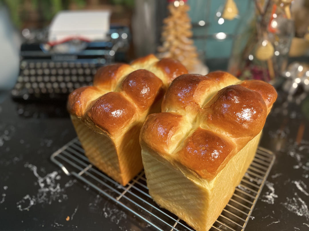 拥有蛋糕般口感的布里欧修吐司