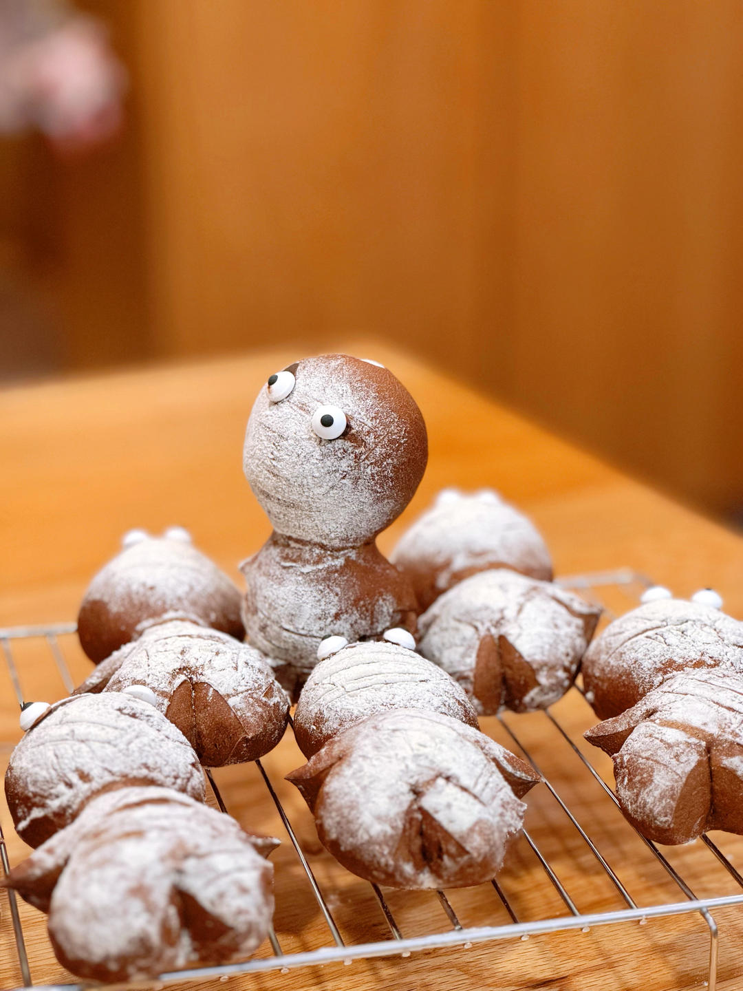 万圣节木乃伊面包