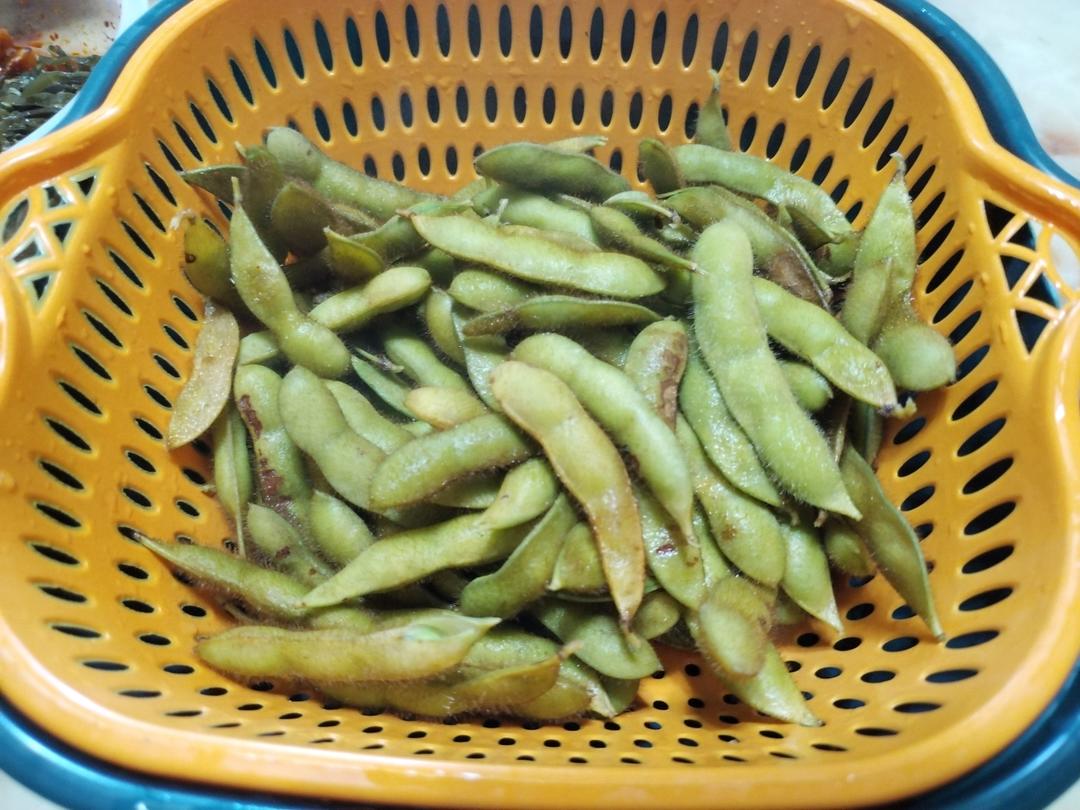 超级简单的煮毛豆