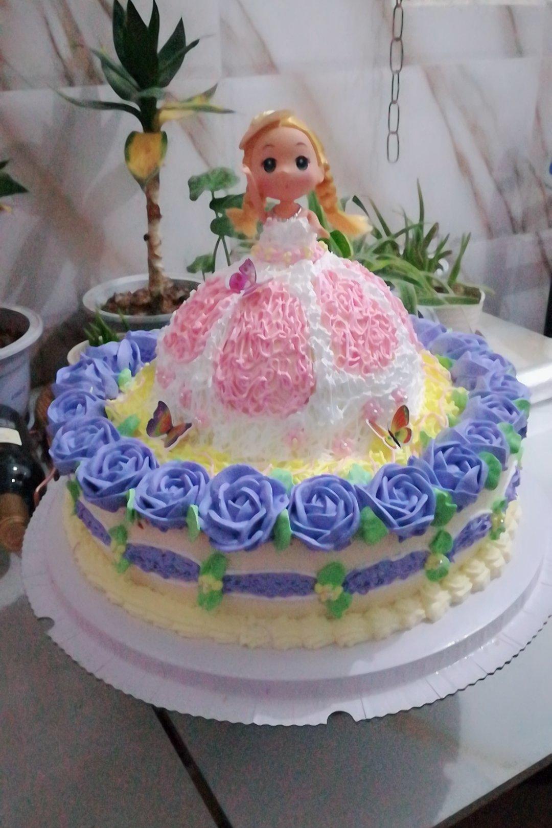 诺言坊做的巴比公主蛋糕