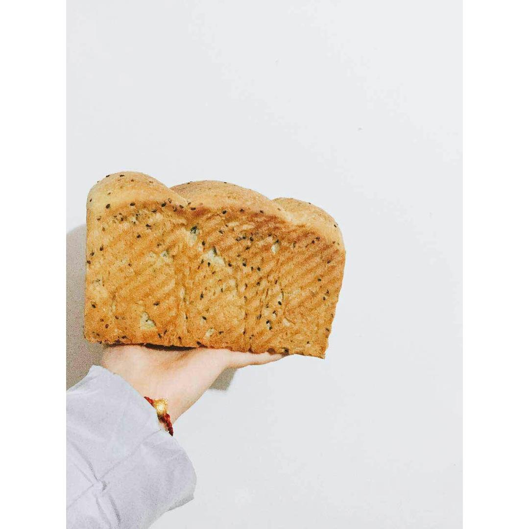 金大旺的黑芝麻吐司