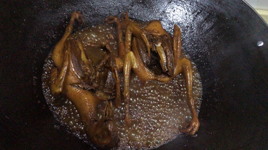 豉油皇乳鸽