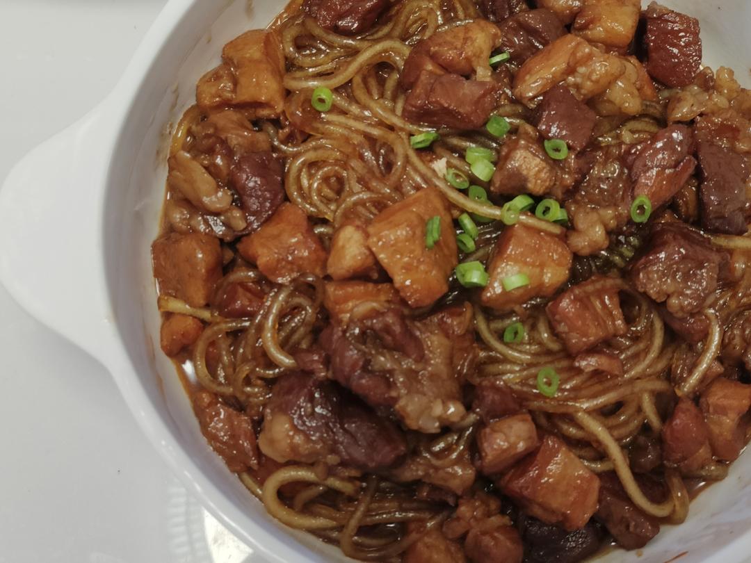 红烧肉炖粉条