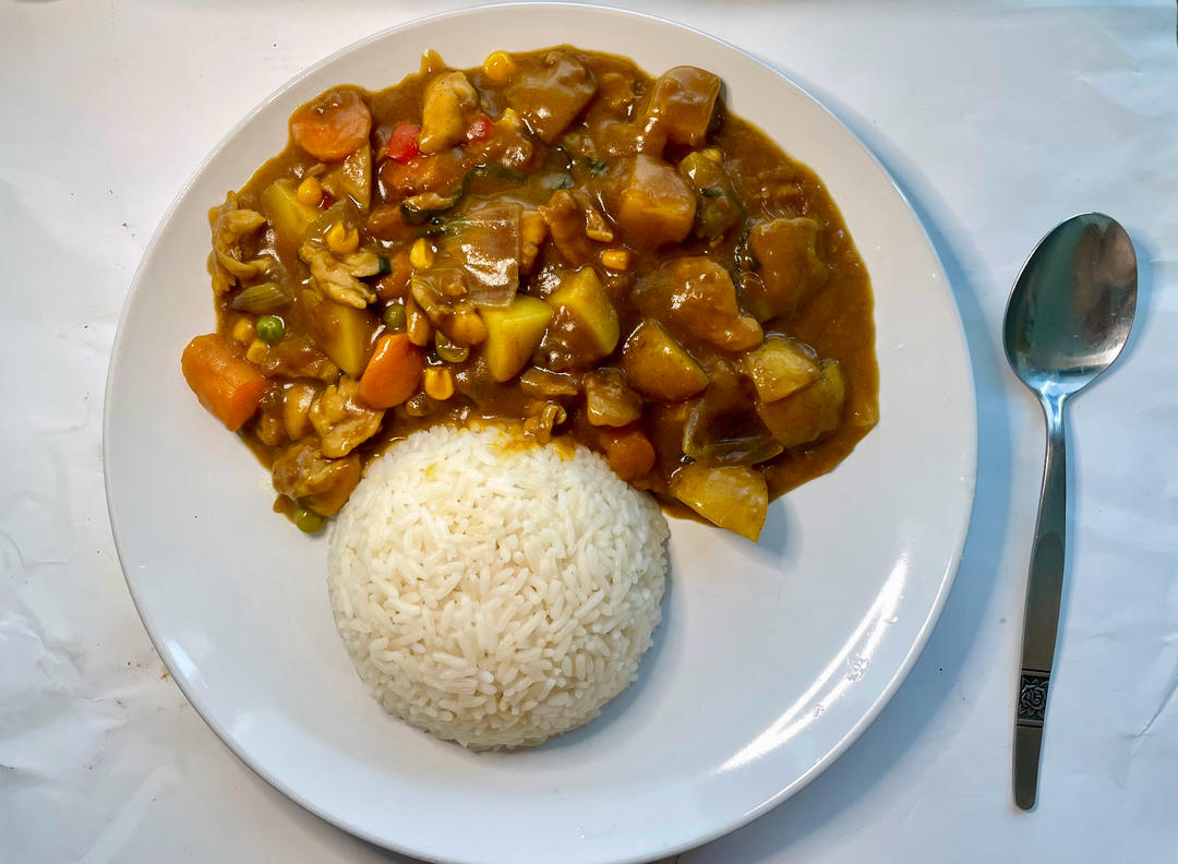 咖喱鸡肉饭