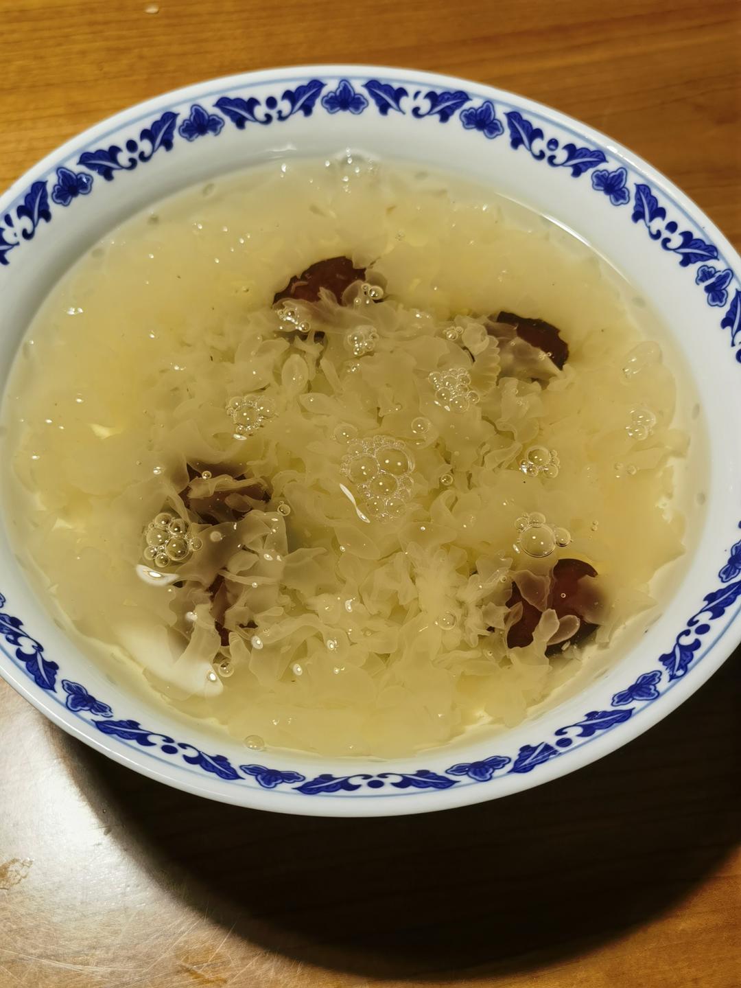 超出胶！3步搞定 电饭锅银耳羹㊙️