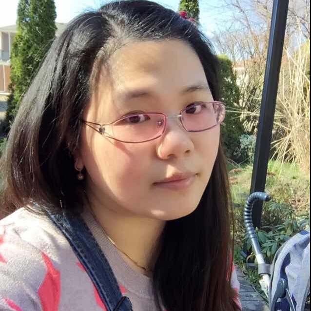 笑容甜美五妹儿
