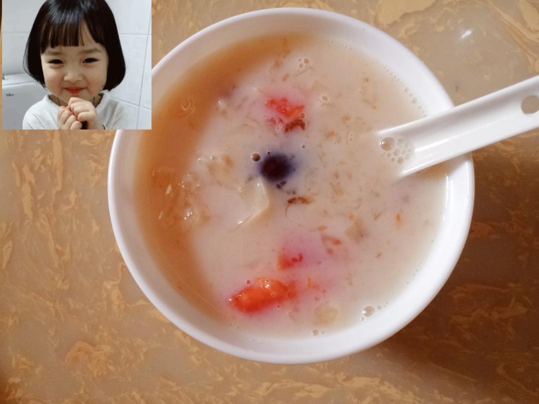 木瓜银耳汤、木瓜牛奶