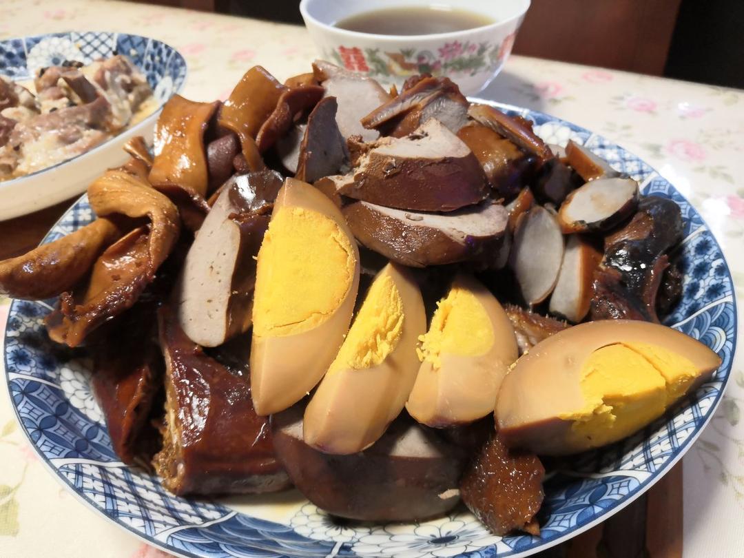 卤鹅杂