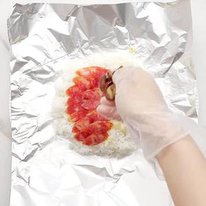 腊肠菌菇焖饭的做法 步骤1