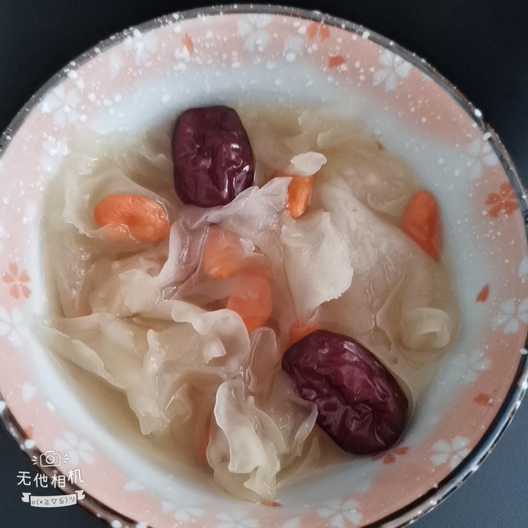 红枣银耳汤