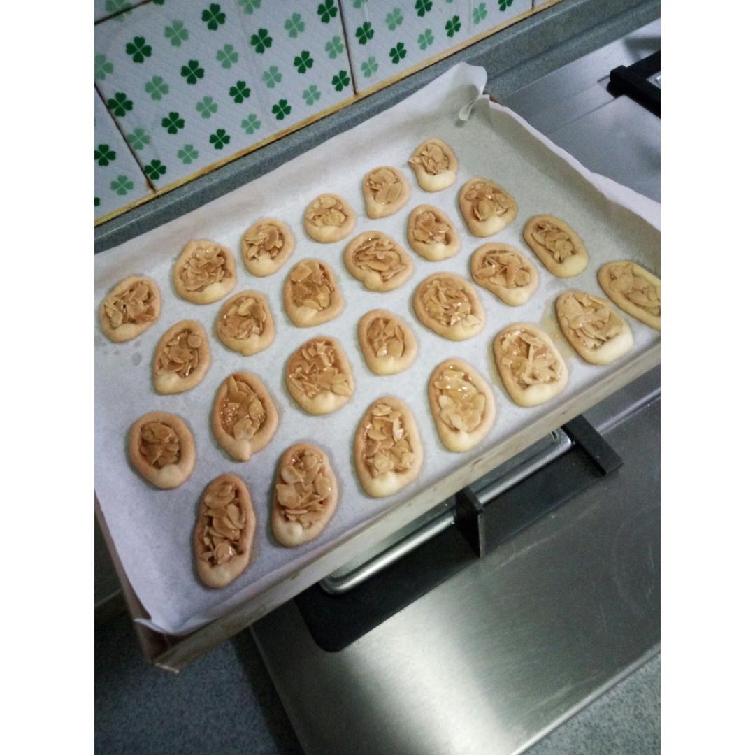 香香脆脆的——罗马盾牌饼干（视频菜谱）