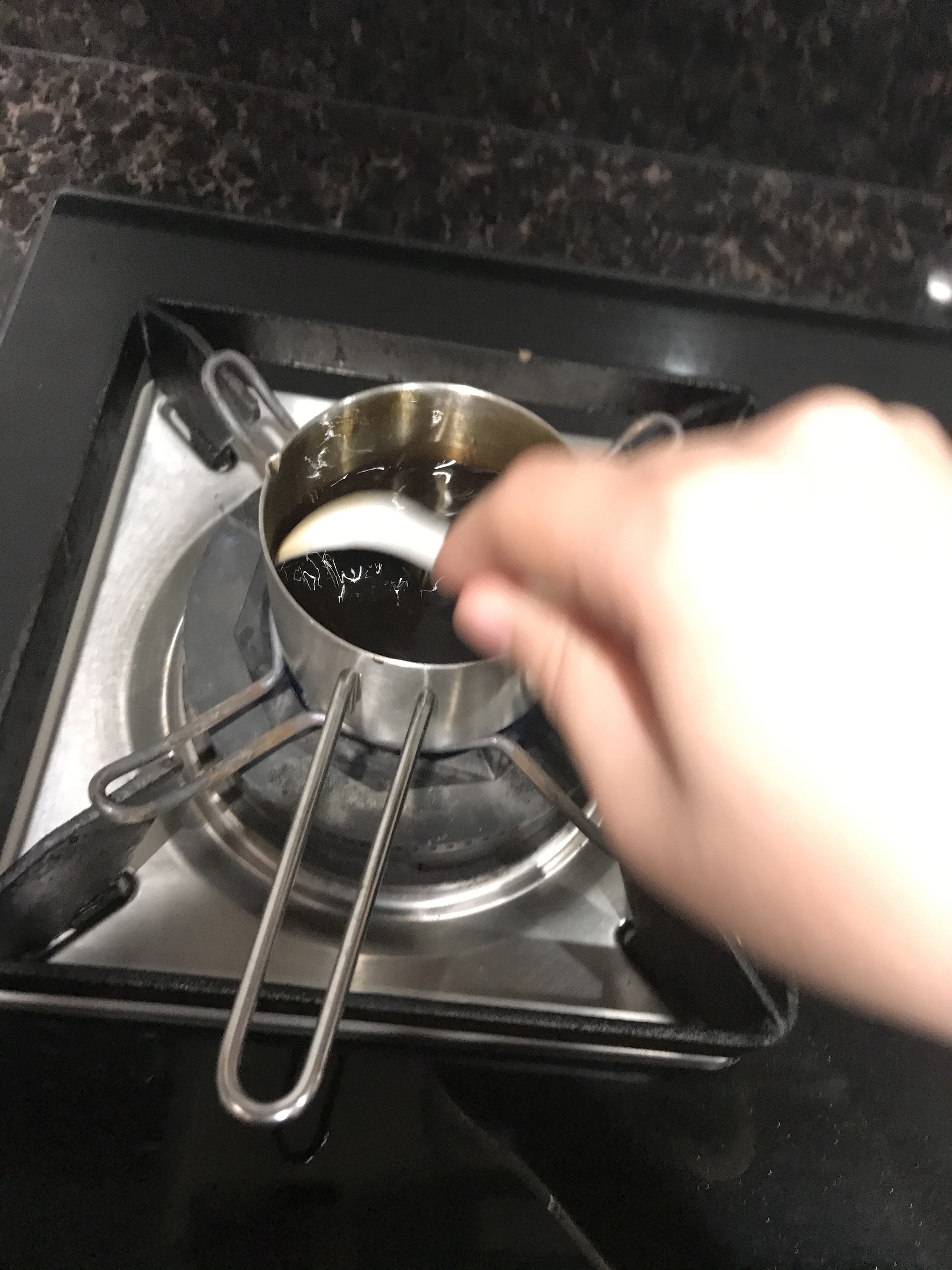 港式奶茶+黑糖粉圆的做法 步骤5