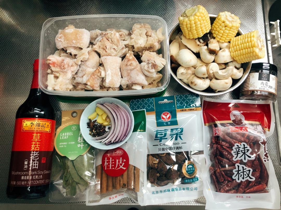 秘制脱骨酱猪蹄---内附视频（脱骨秘诀大起底get✔！）