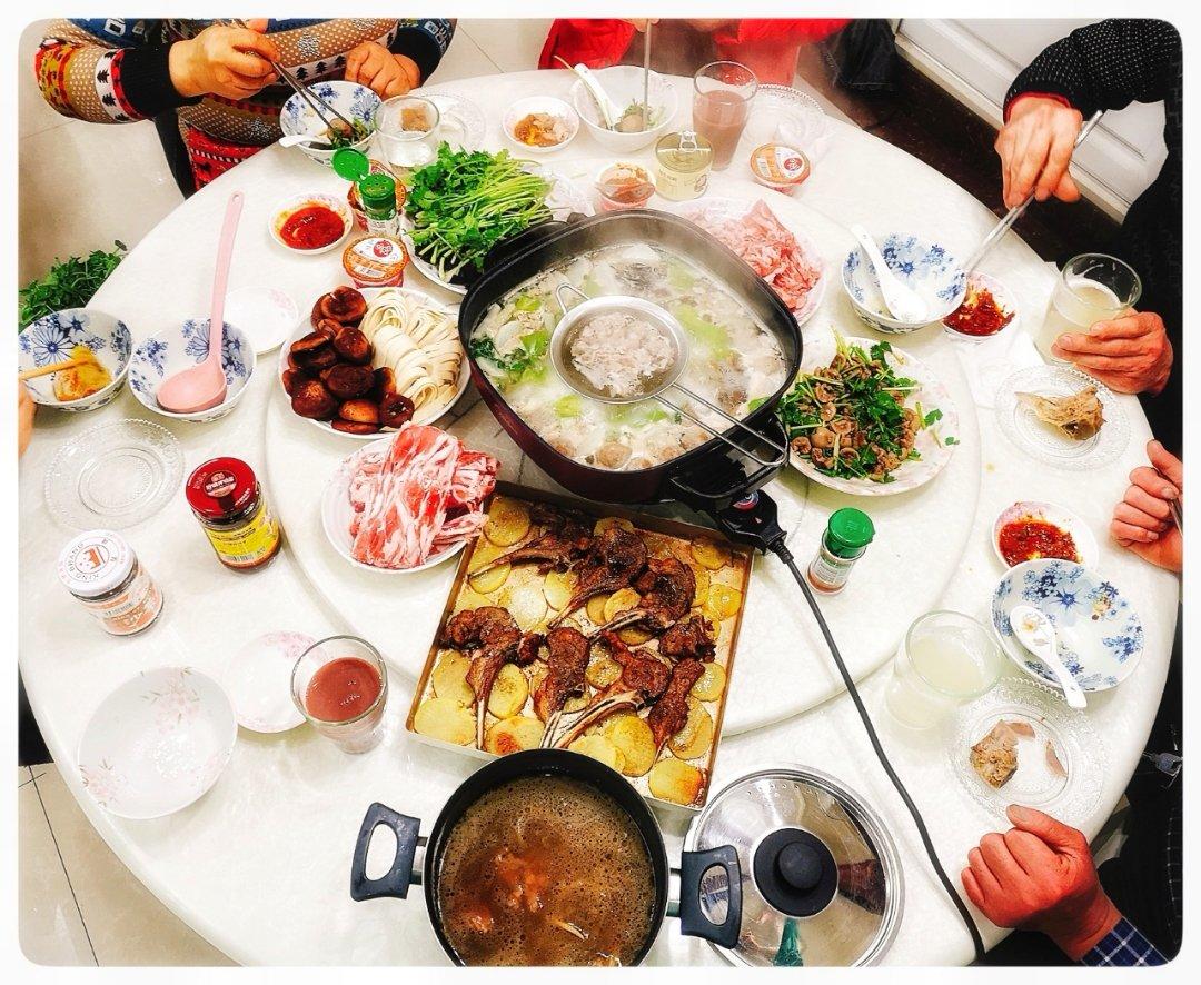 孜然羊排烤土豆