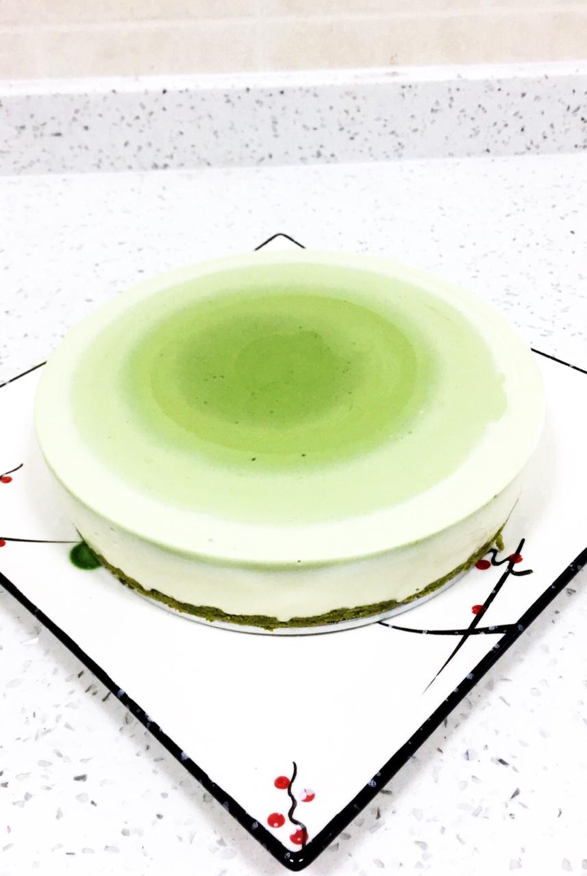 渐变抹茶慕斯蛋糕：我Amanda带着既美又作的抹茶甜点又来了！【曼食慢语】
