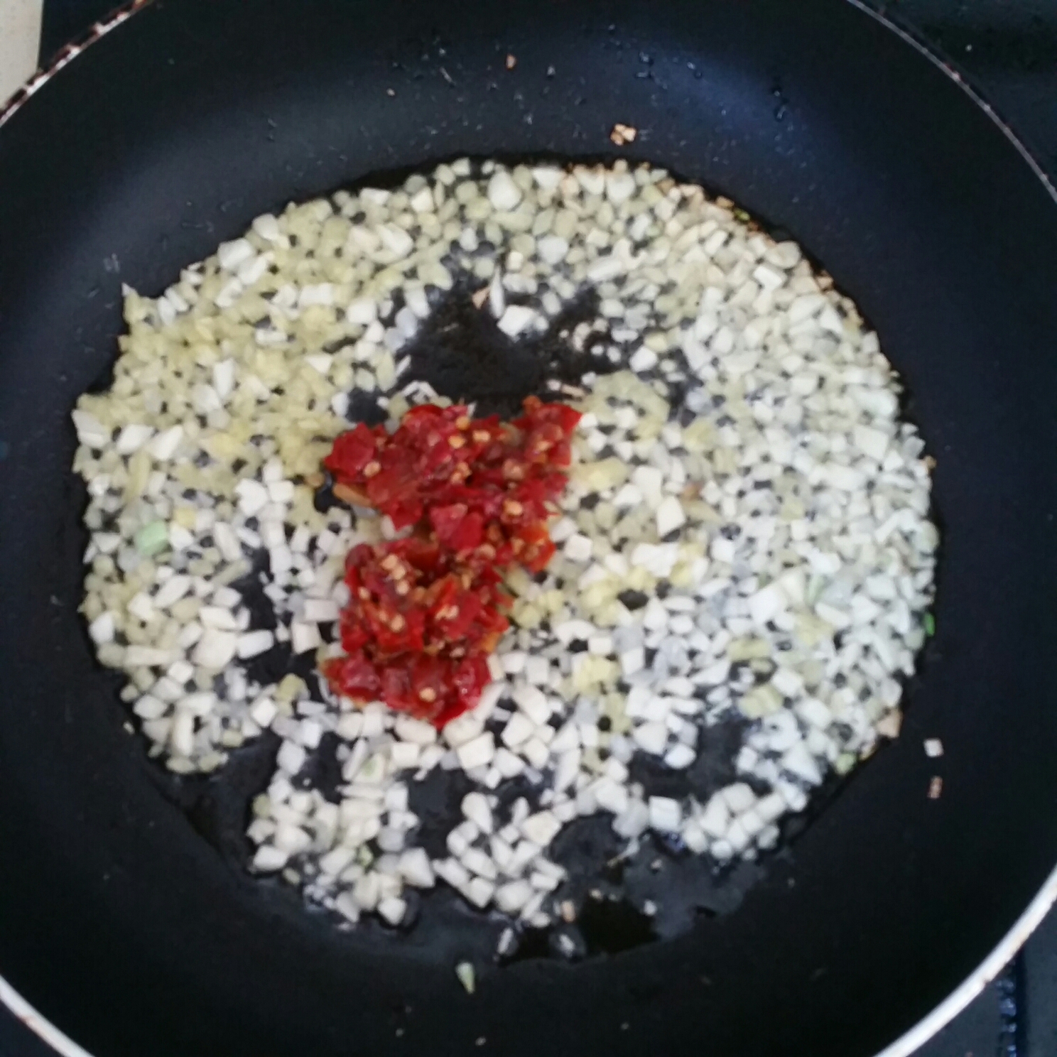 蒜蓉剁椒蛏子的做法 步骤5