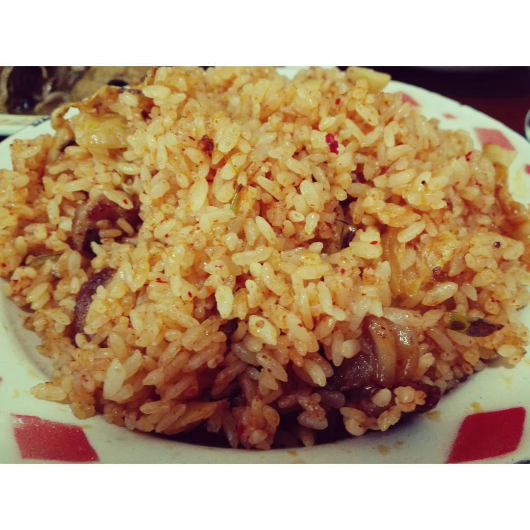 辣白菜五花肉炒饭