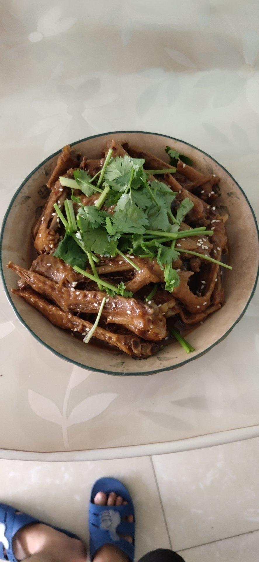 酱香鸭翅