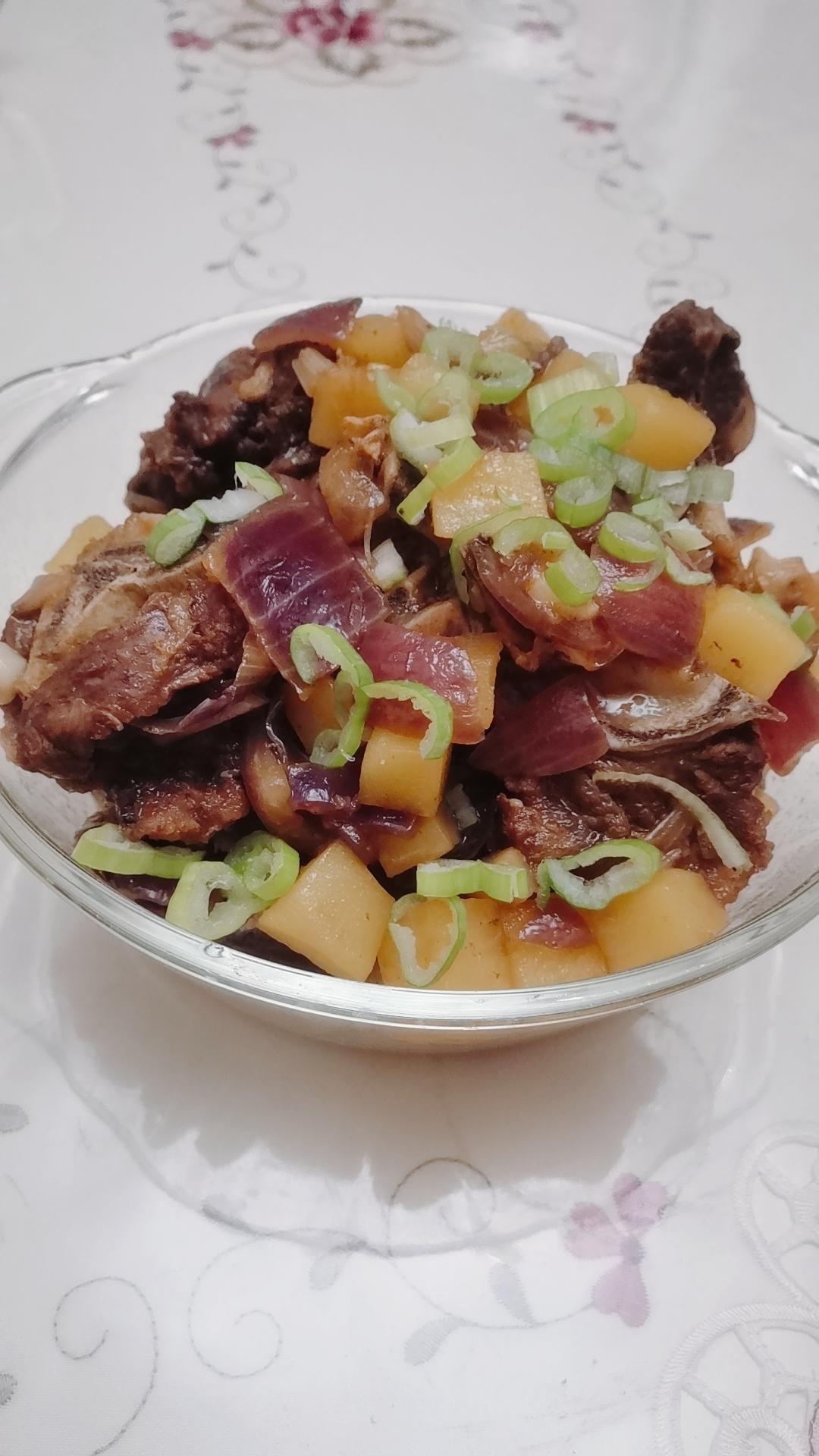 牛仔骨炖土豆