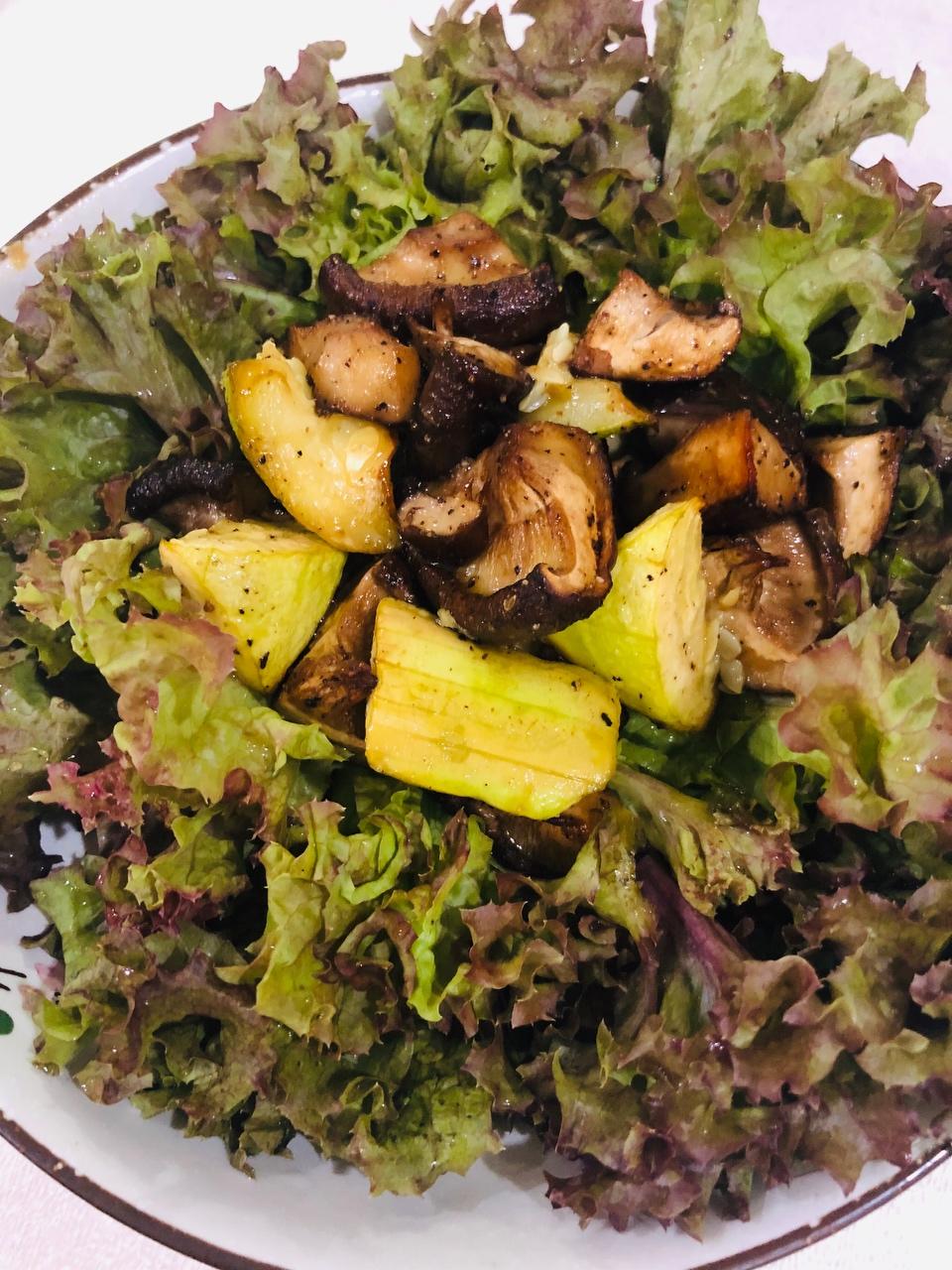 纯素美食｜烤香菇&烤西葫芦的做法