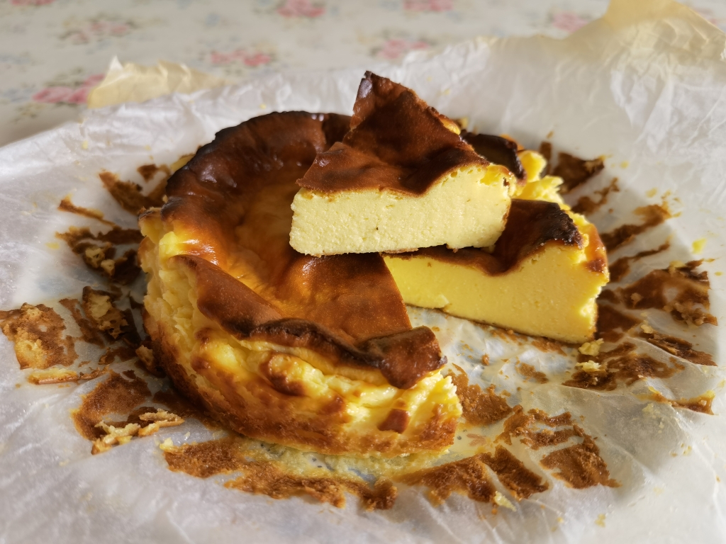 无需淡奶油也超美味的巴斯克蛋糕💕超级简单！的做法