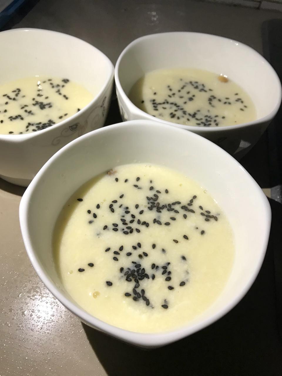 兰州夜市必吃——鸡蛋牛奶醪糟