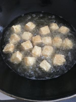 椒盐豆腐的做法 步骤5