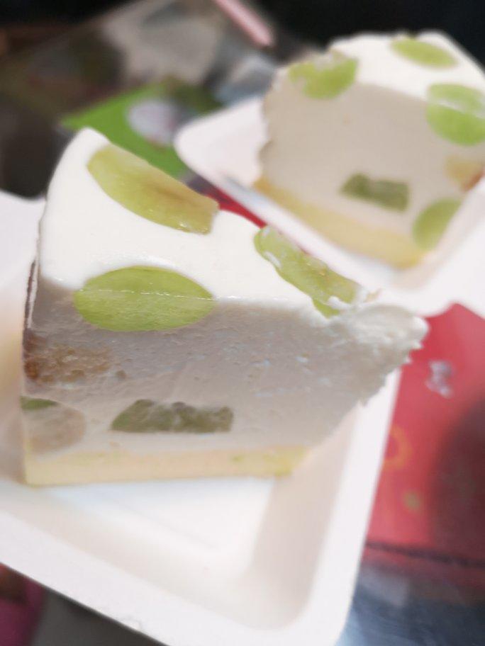 搬运【青提酸奶慕斯蛋糕】—cooking tree