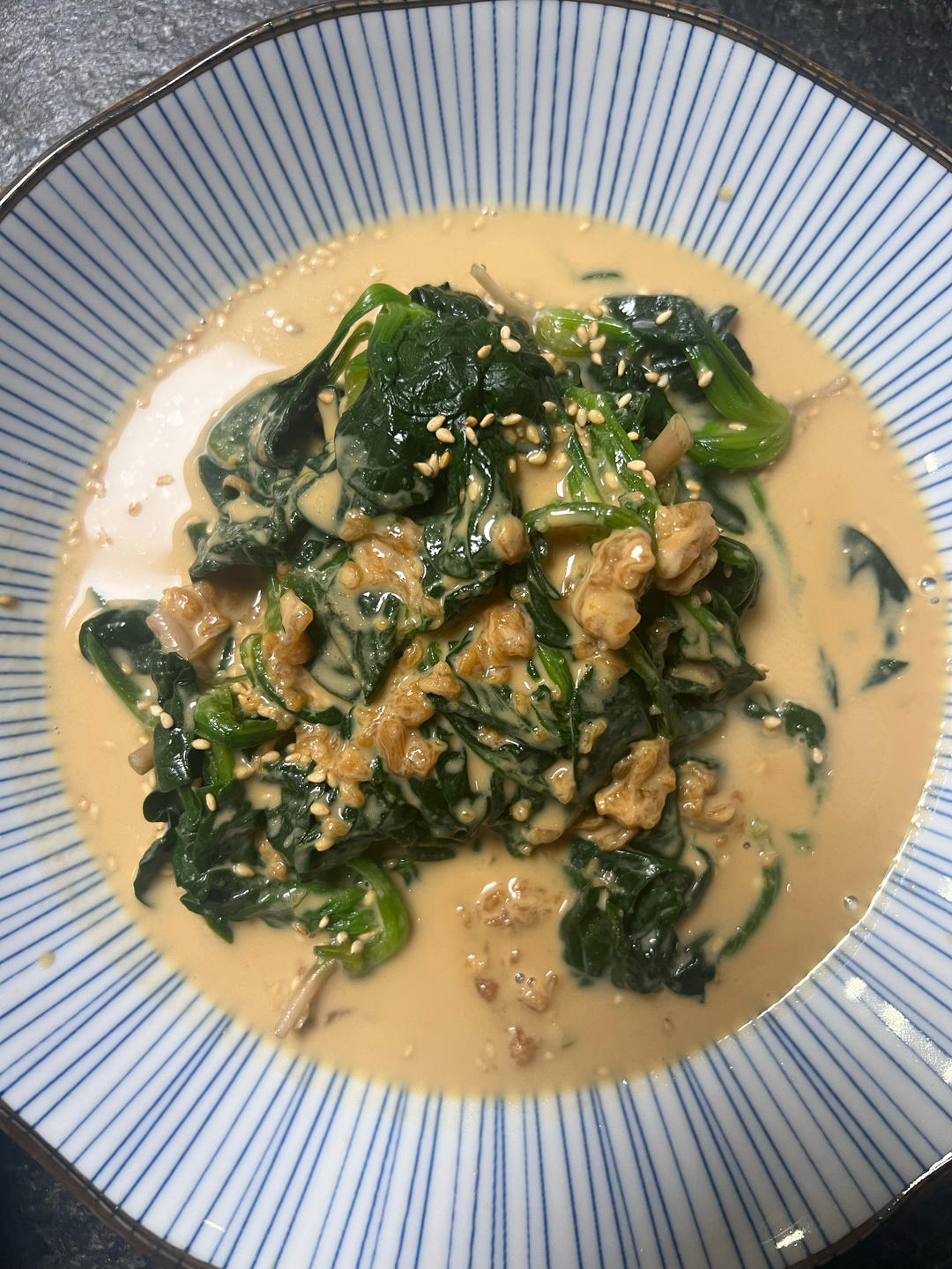 老少都爱吃的麻酱拌菠菜