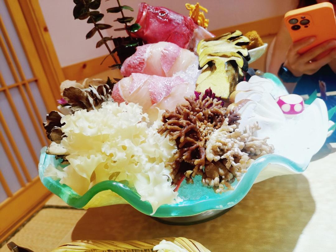 一人食，认真吃饭的故事