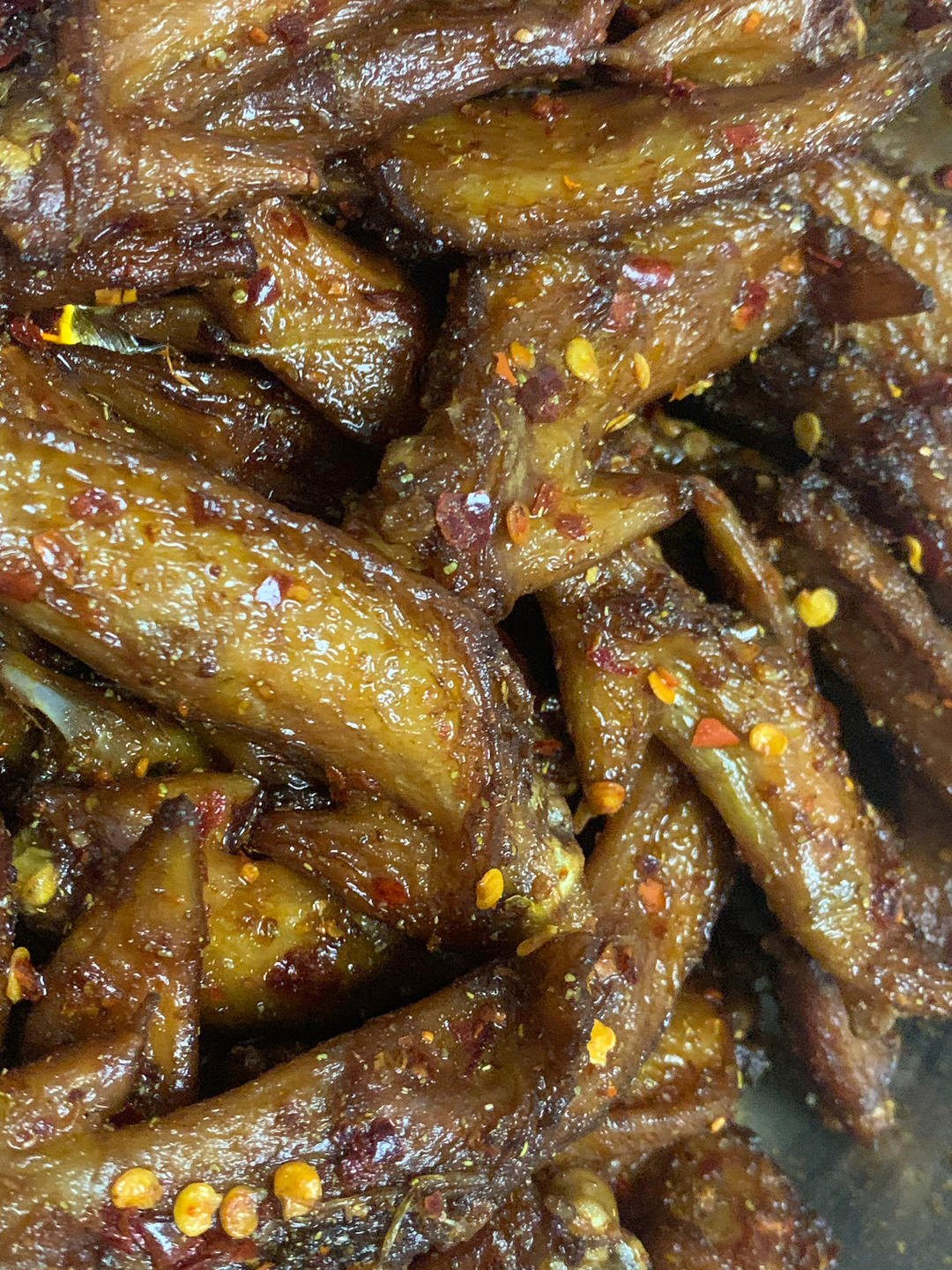 香辣过瘾！最销魂的鸡翅尖吃法！后悔做少了