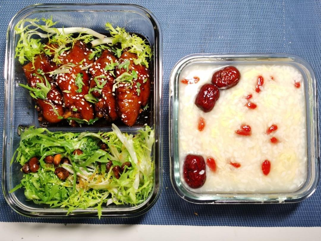 厨师长教你：“可乐鸡翅”的家常做法，味道鲜嫩可口，先收藏起来