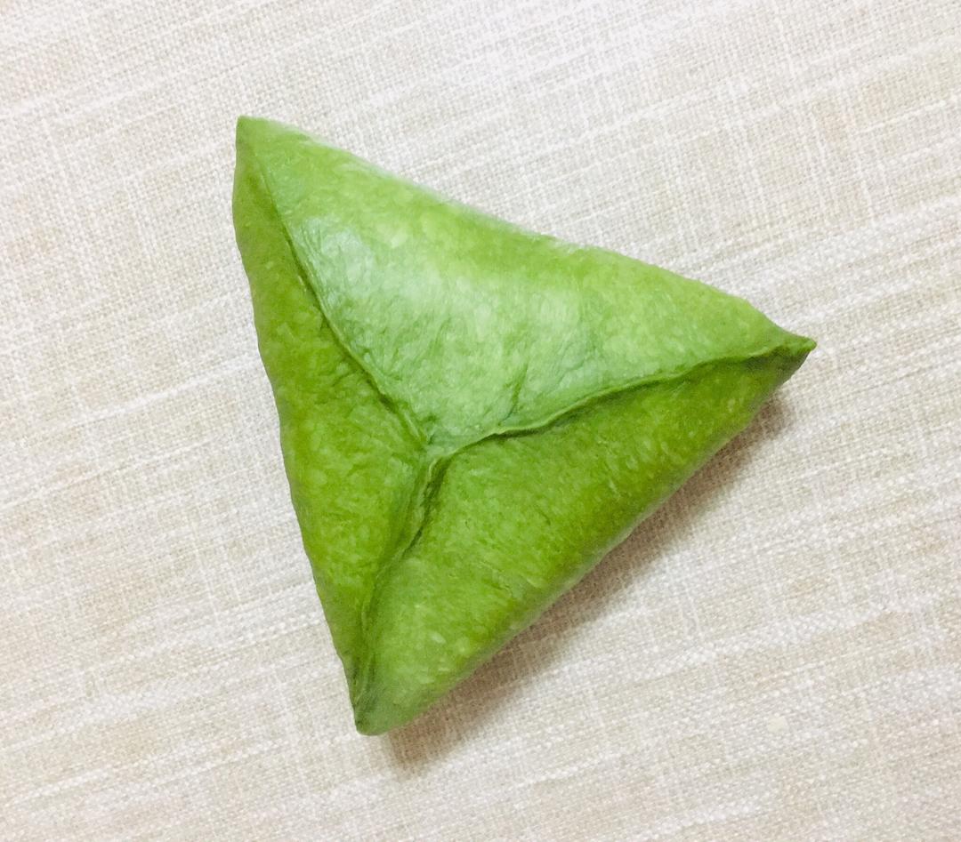 抹茶麻薯蜜豆软欧包（抹茶粉也可换成可可粉）的做法 步骤14