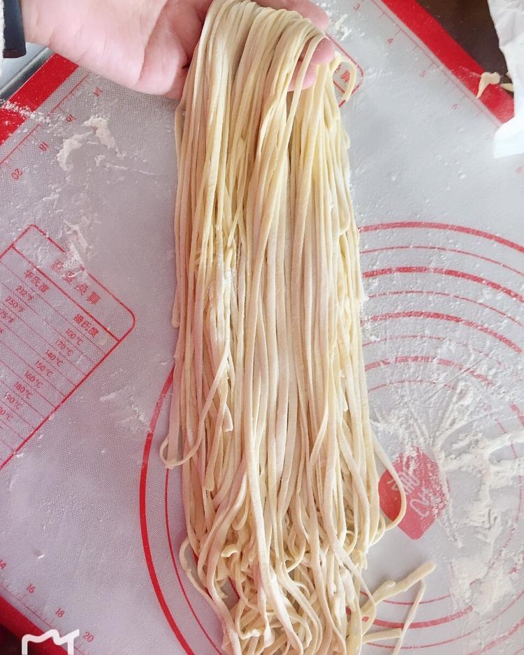 家常手擀面