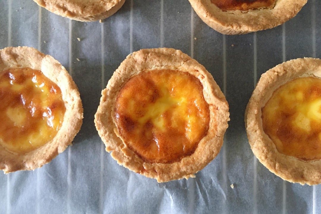 【视频食谱】不用开酥的曲奇蛋挞