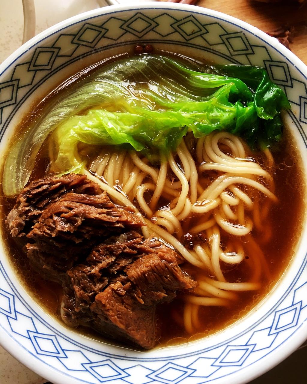 正宗台湾红烧牛肉面