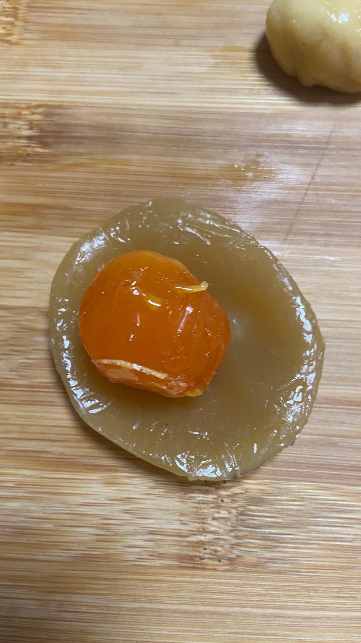 广式莲蓉蛋黄月饼【9月北鼎烤箱食谱】