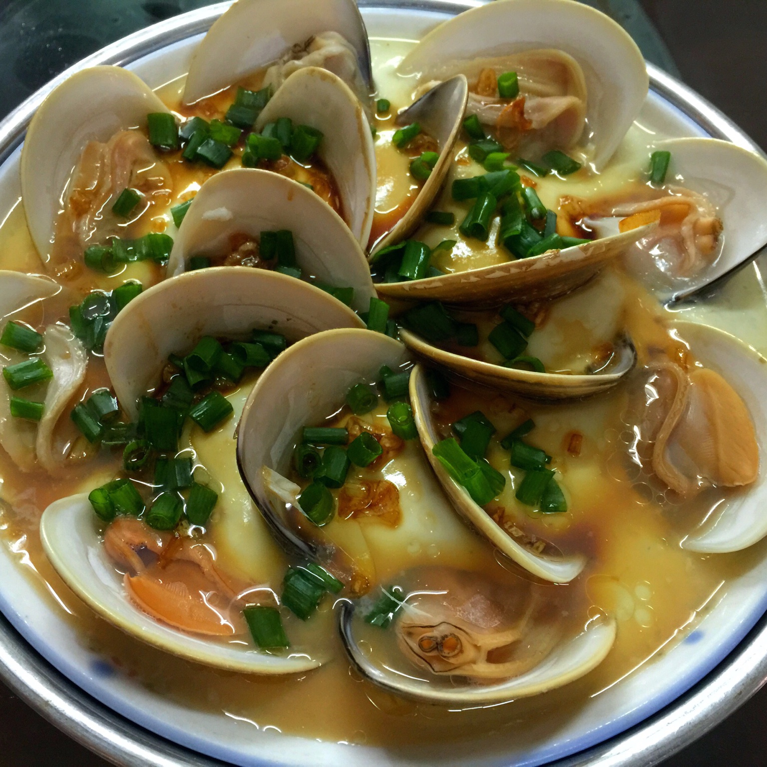 啊田田田田做的蛤蜊蒸蛋