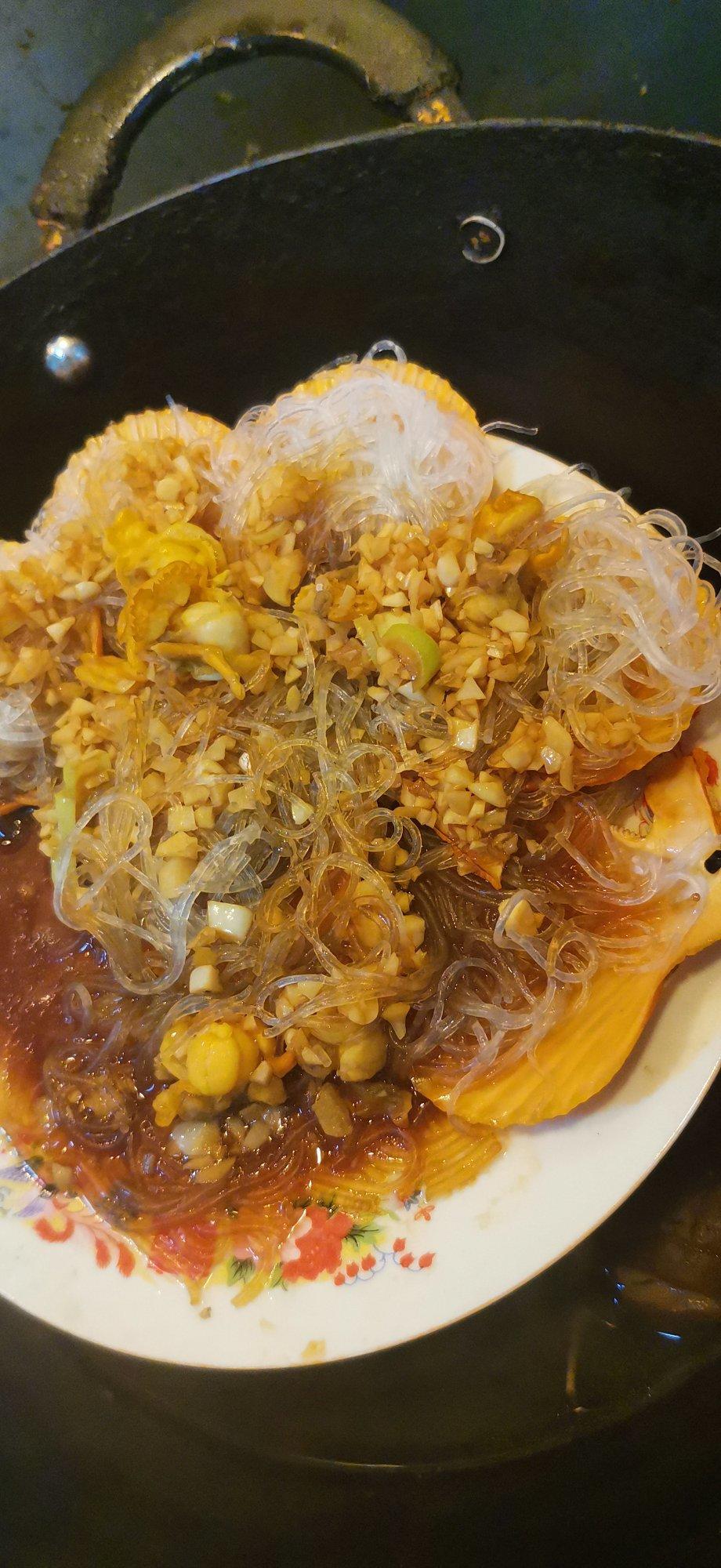 蒜蓉粉丝蒸扇贝