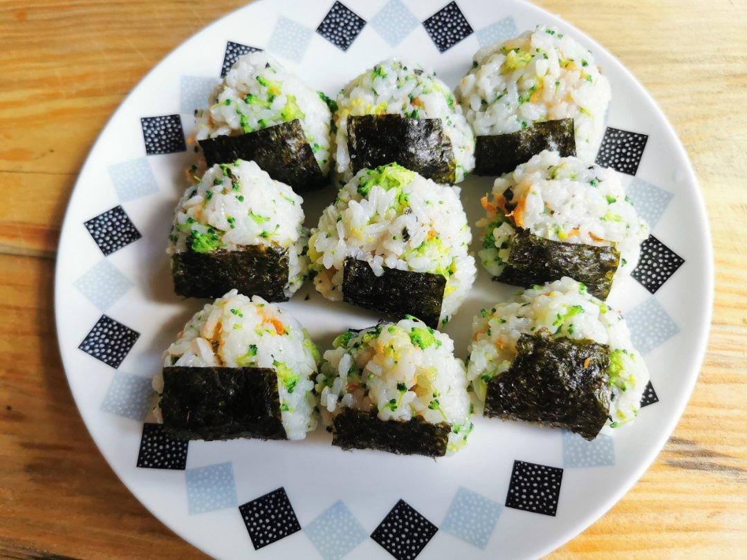 一人食—清新健康西兰花饭团