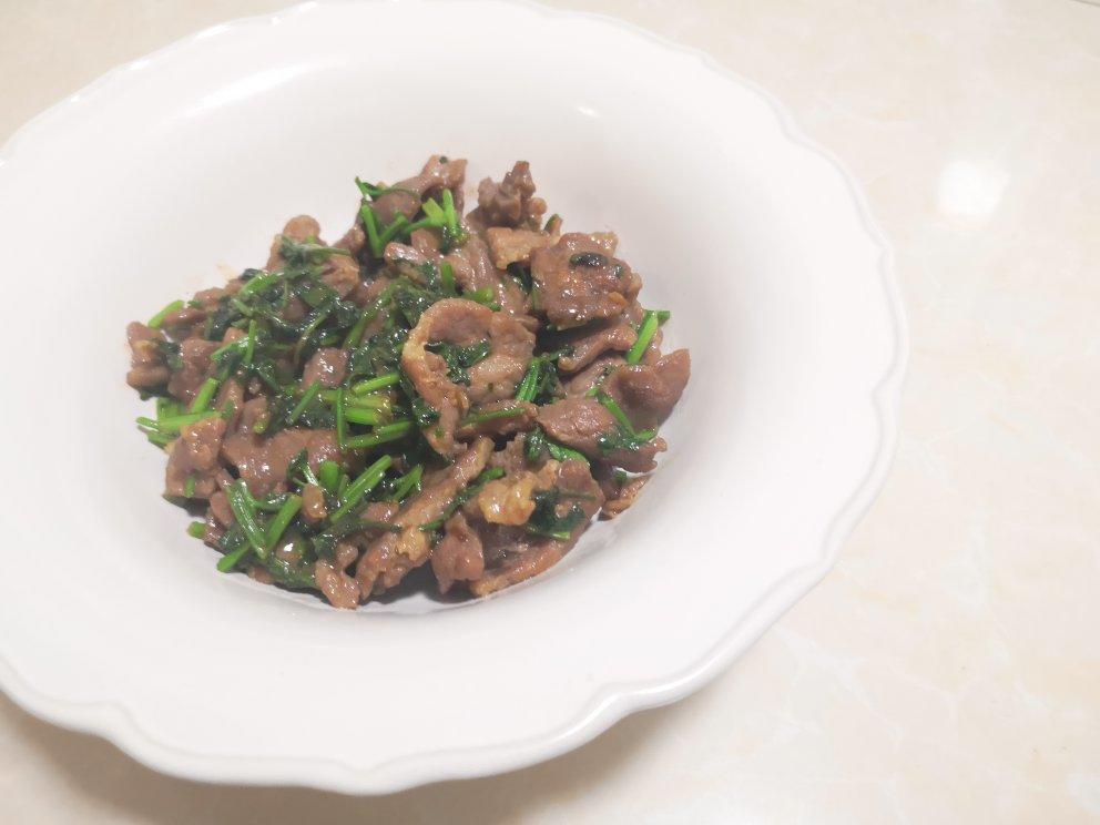 【健康三餐】香菜炒牛肉